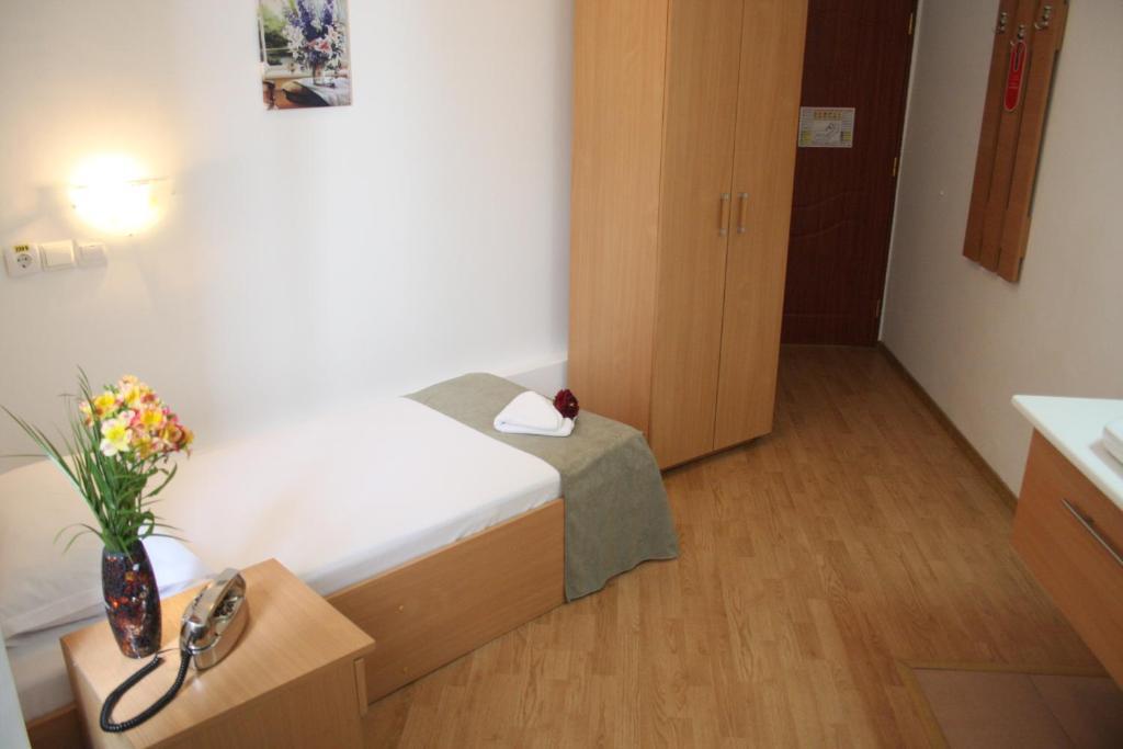 Camera Singola con Bagno in Comune