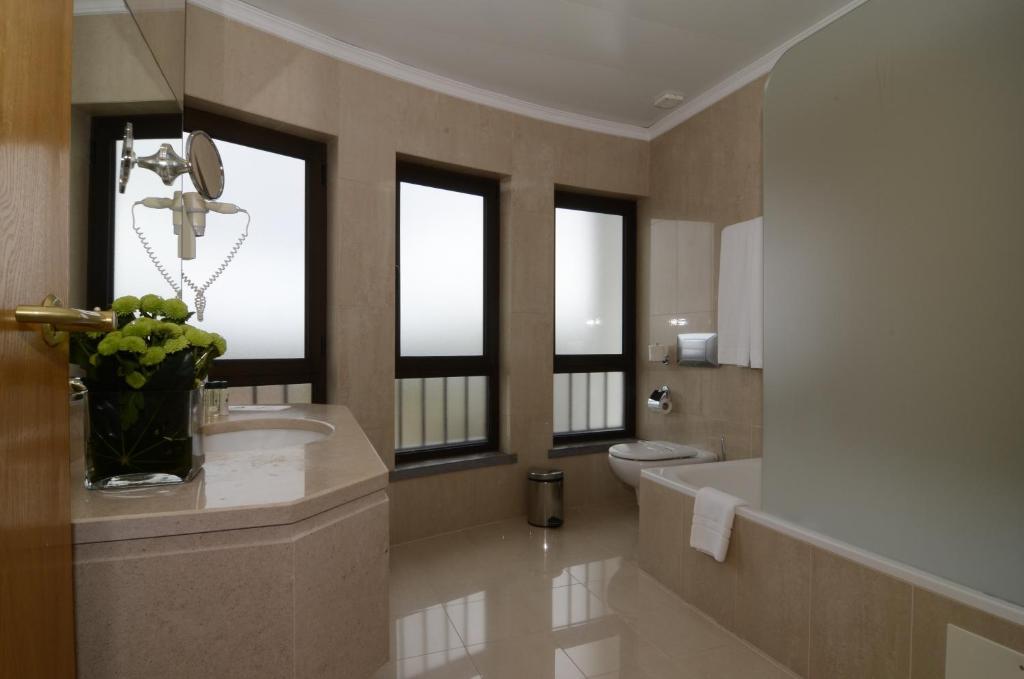Superior Double or Twin Room,1002897078:JPEG