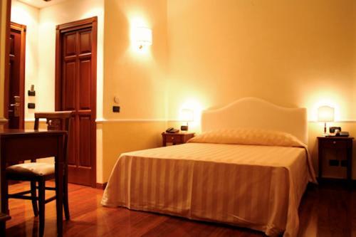 Double Room,63077686:JPEG