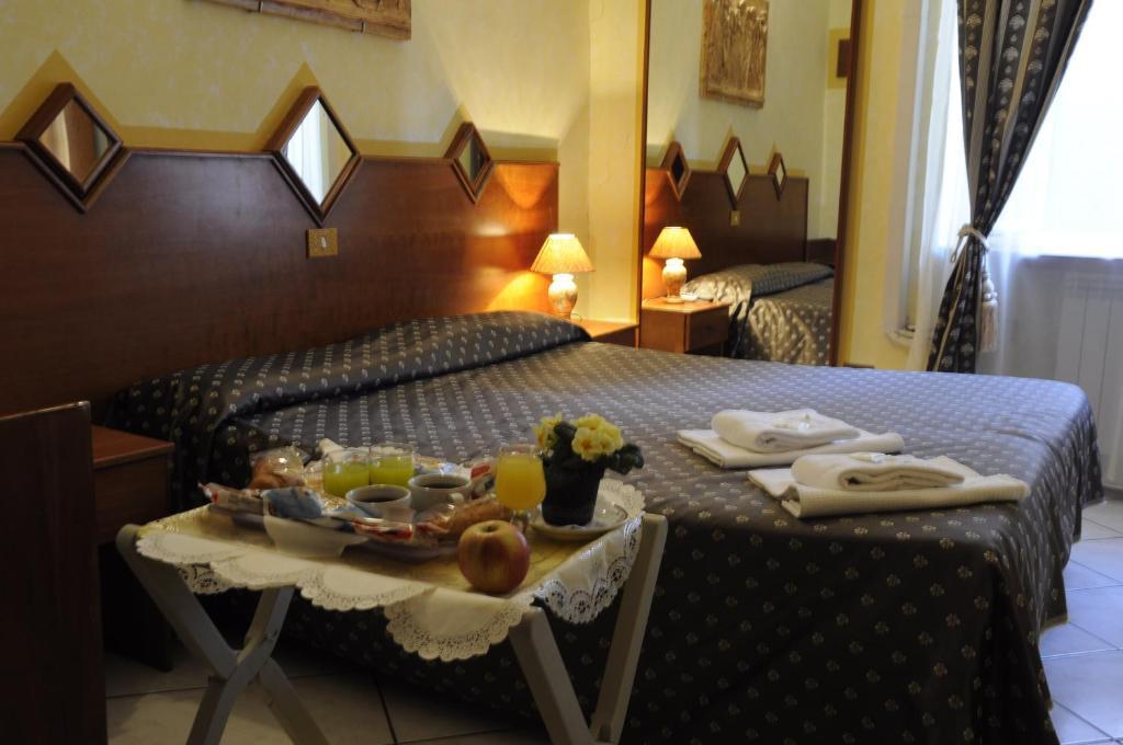 Triple Room with Private Bathroom,66092947:JPEG