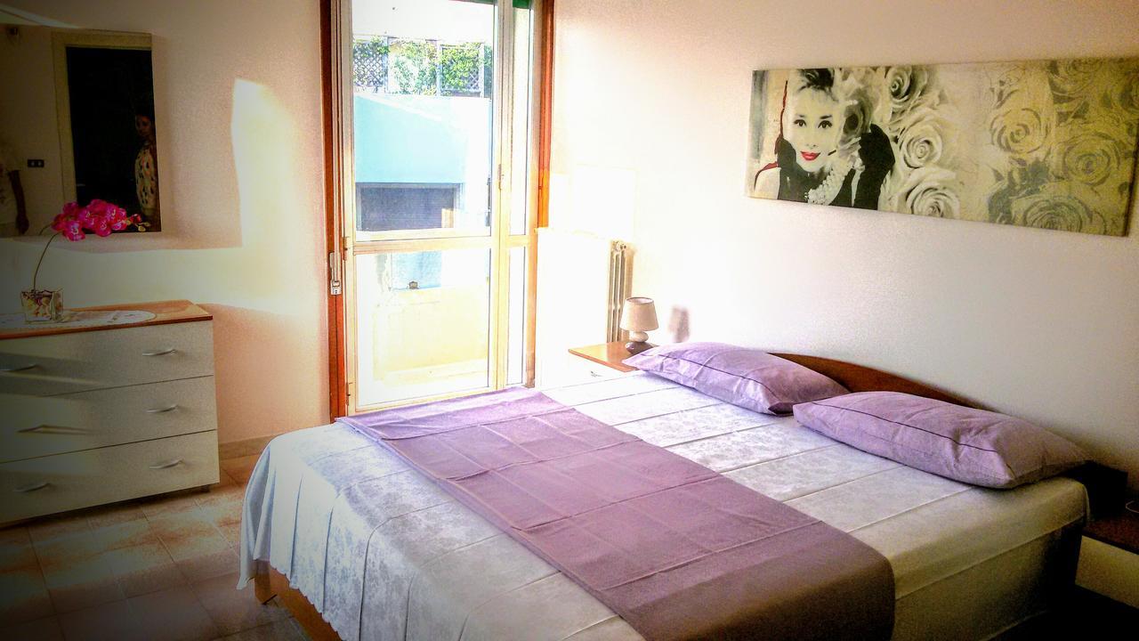 Studio with Sea View,918286861:JPEG