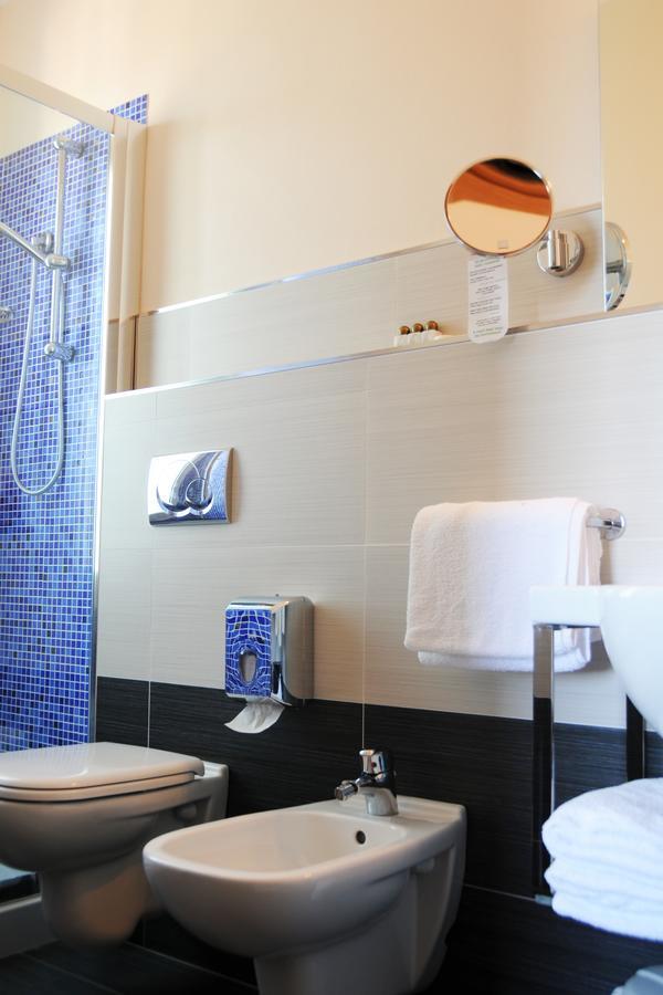 Double Room with Balcony,640392990:JPEG