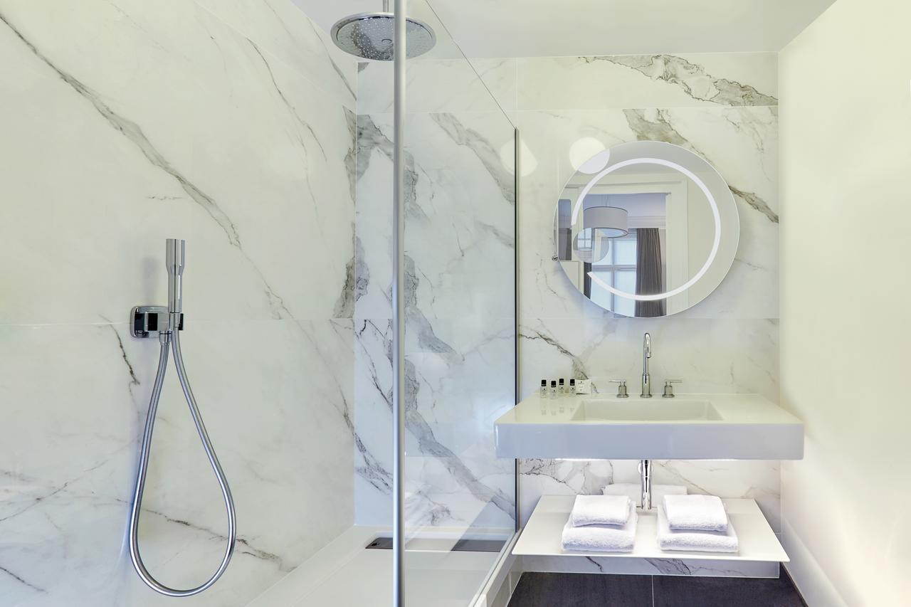 Suite King con Divano Letto e Vista Città