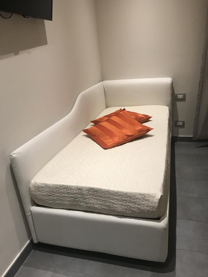 Standard Triple Room,642664821:JPEG