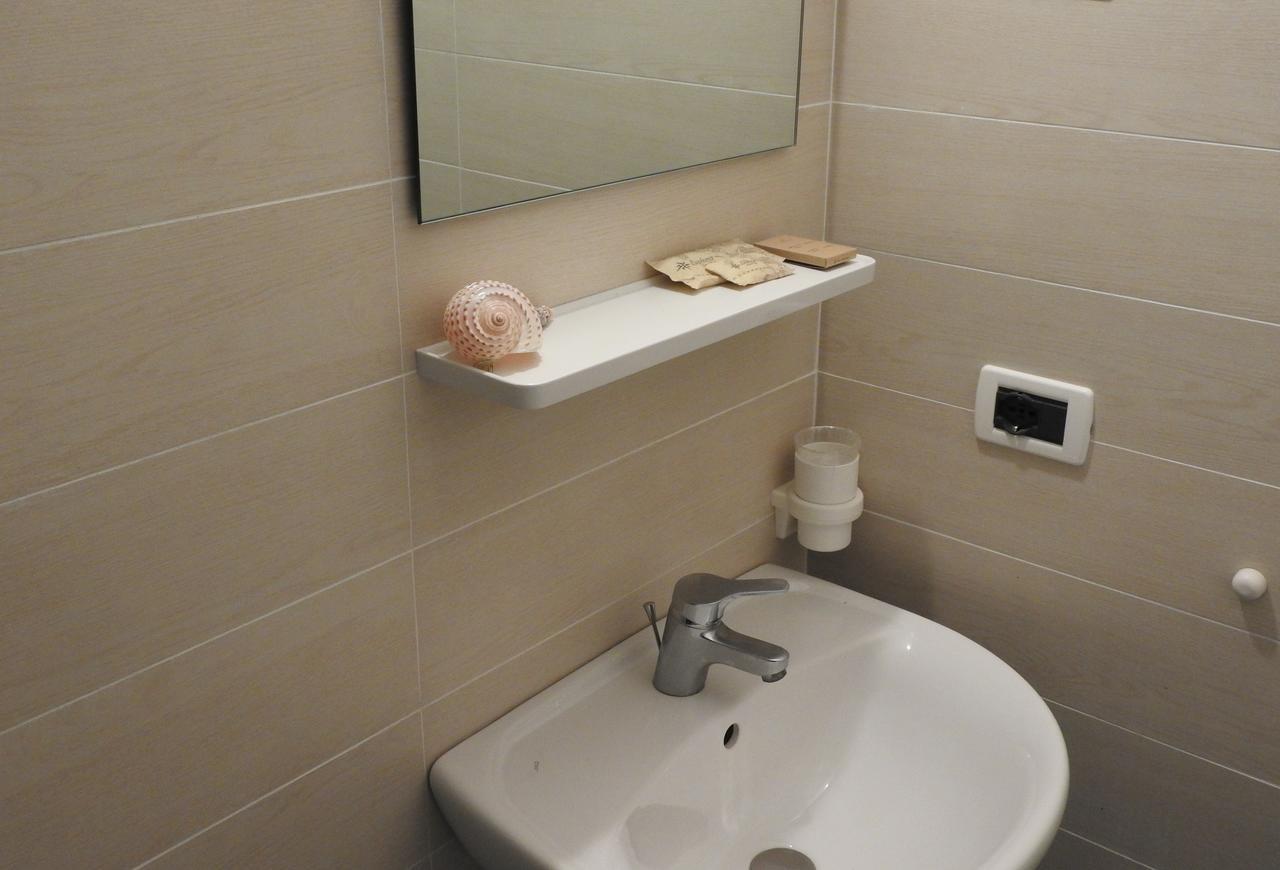 Triple Room with Sea View,646498590:JPEG