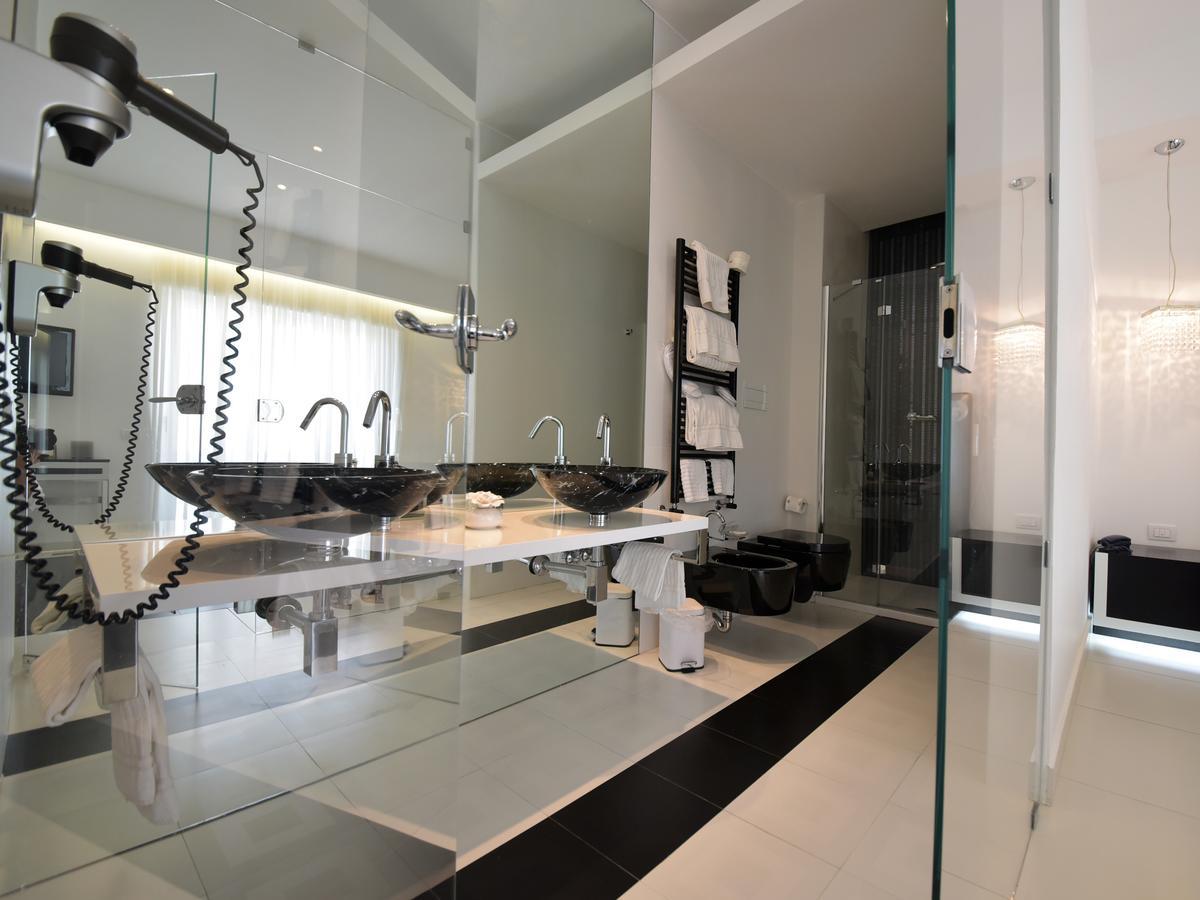 Royal Suite,971393137:JPEG