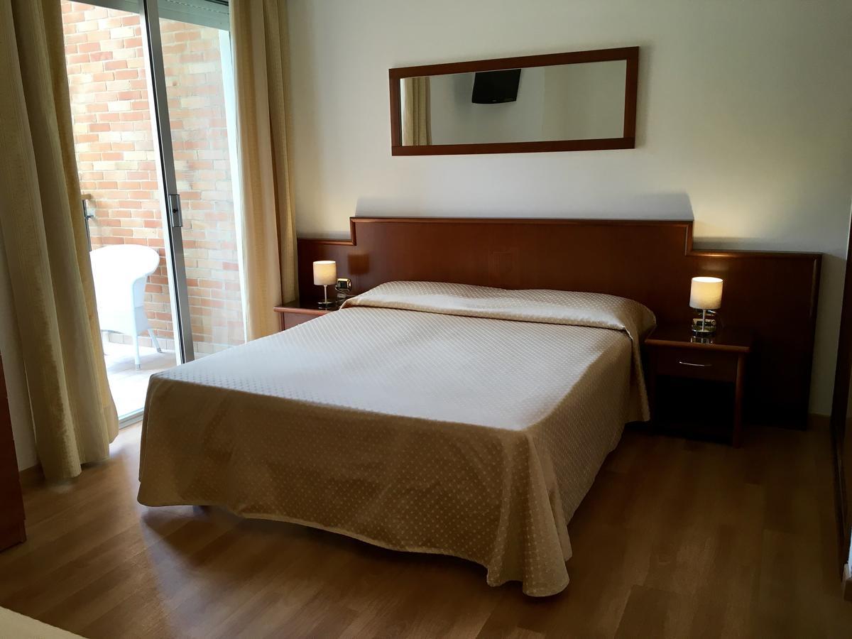 Economy Double Room,1447140904:JPEG