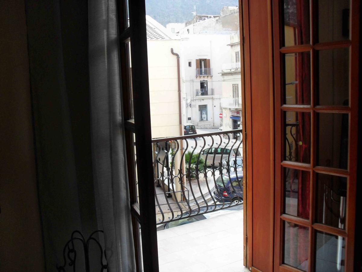 Camera Familiare con Balcone