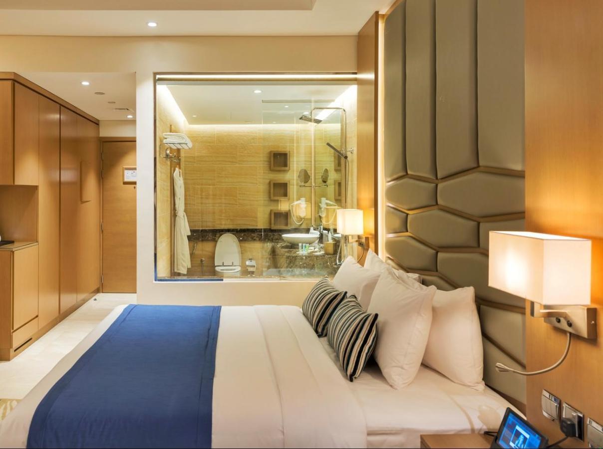 Camera Familiare - Due Camere comunicanti con accesso gratuito alla spiaggia privata dell'hotel a Palm - Jumeirah