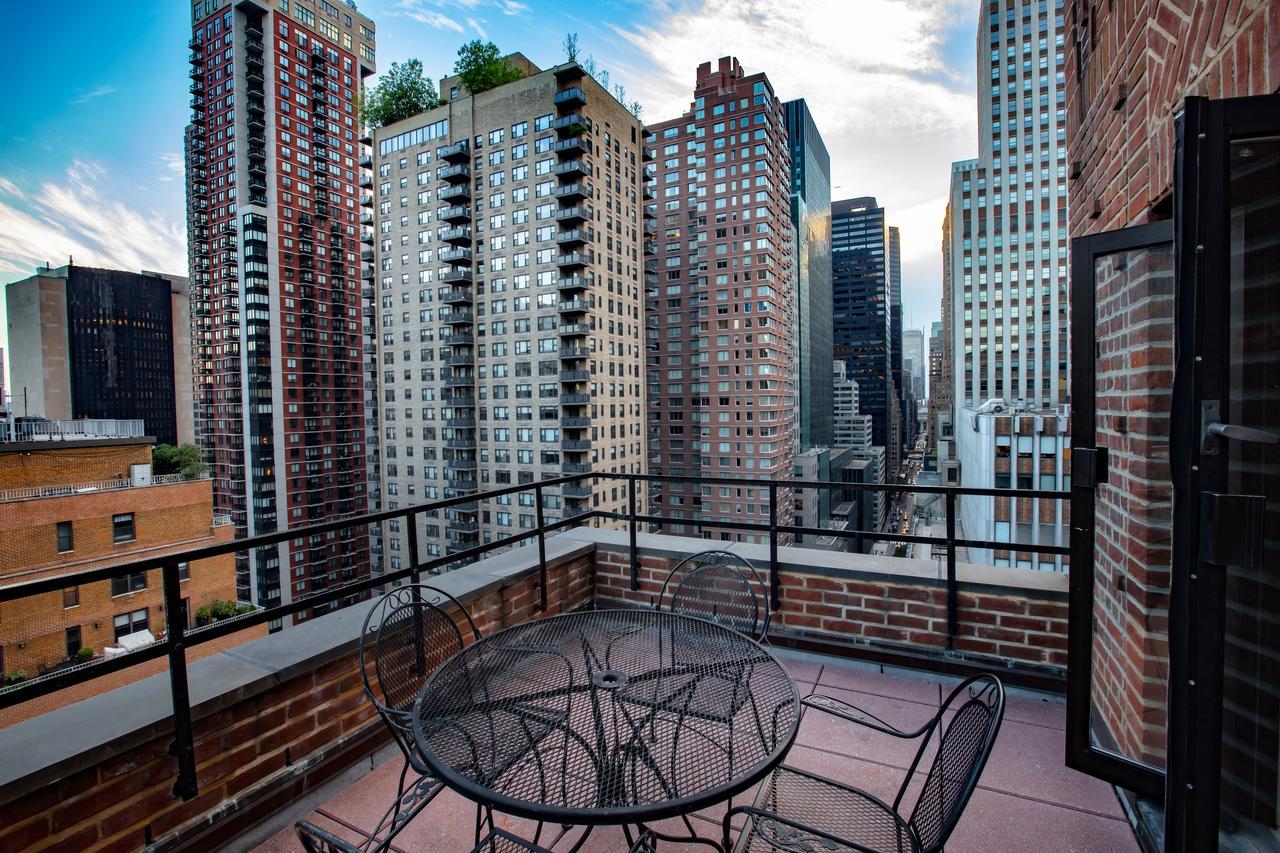 Camera Luxe con 2 Letti Queen Size e Balcone