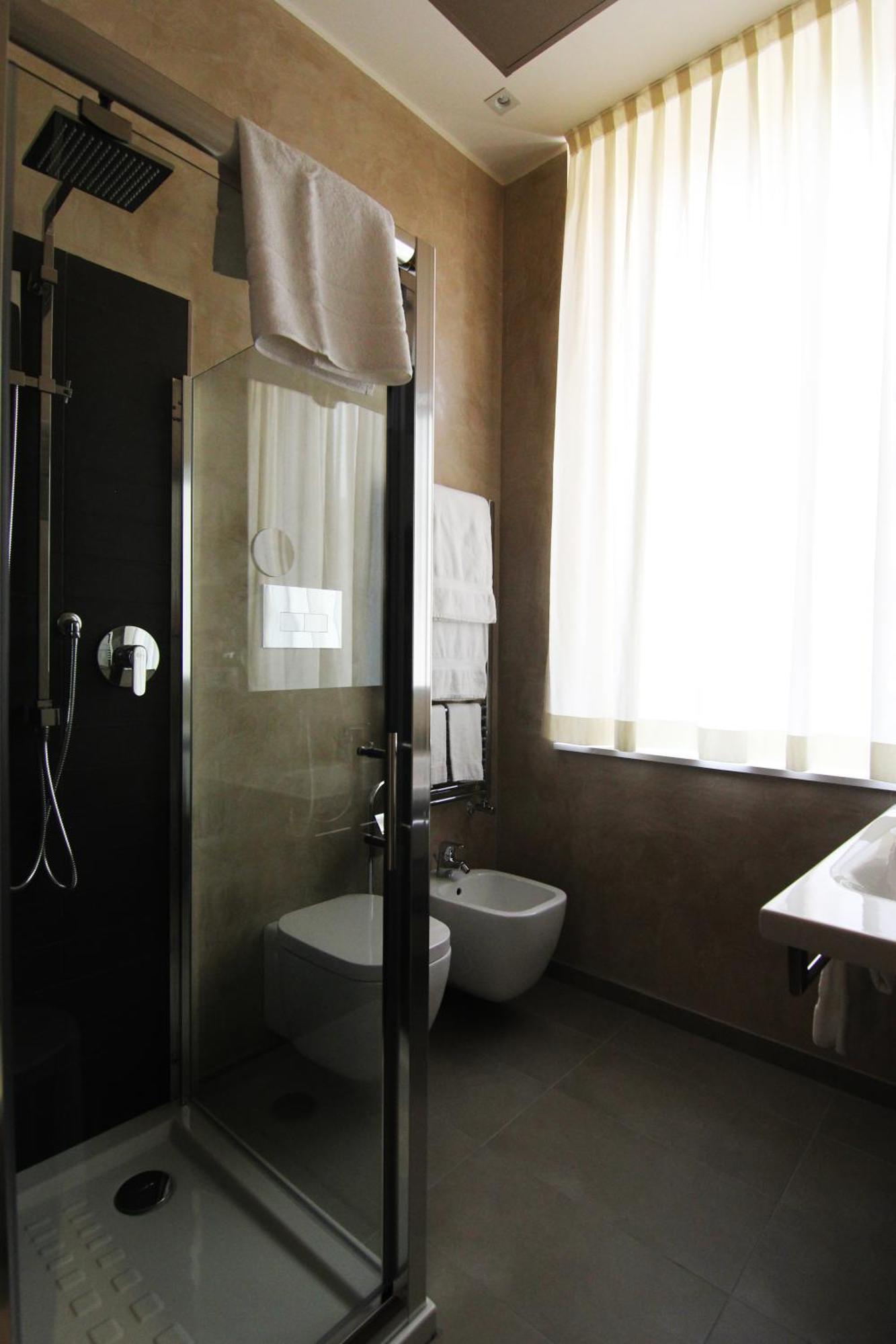 Camera Matrimoniale/Doppia con Letti Singoli