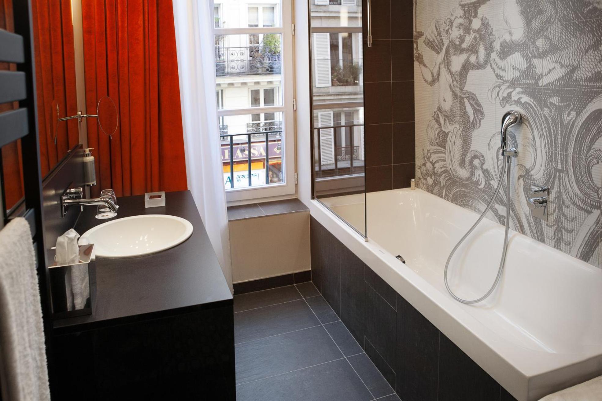 Due Camere Comunicanti con Accesso Spa