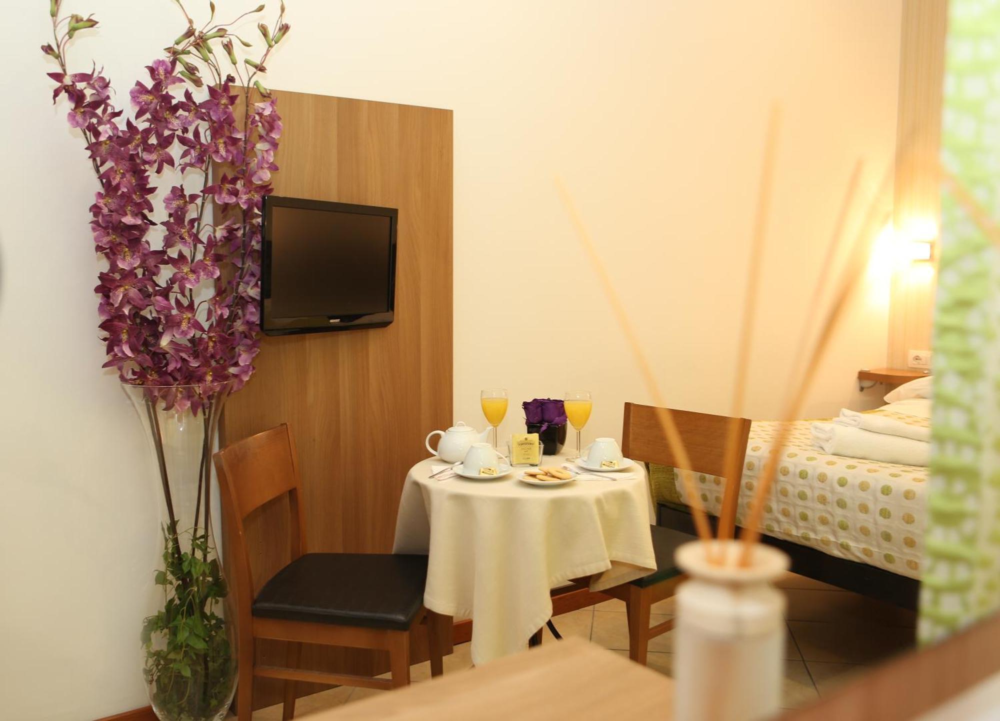 Single Room,112311456:JPEG