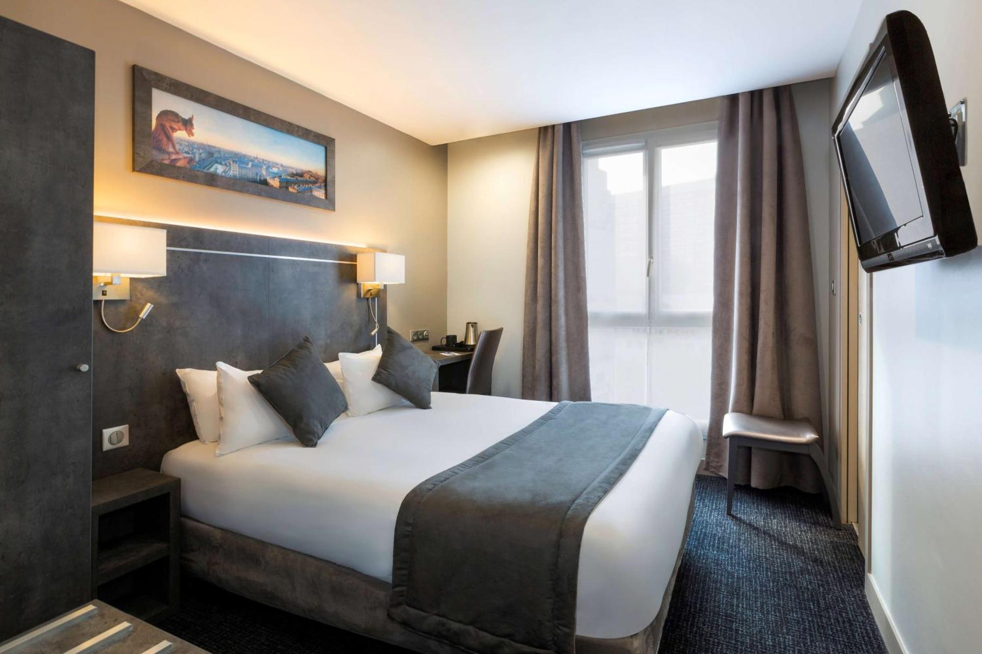Standard Single Room,696504579:JPEG