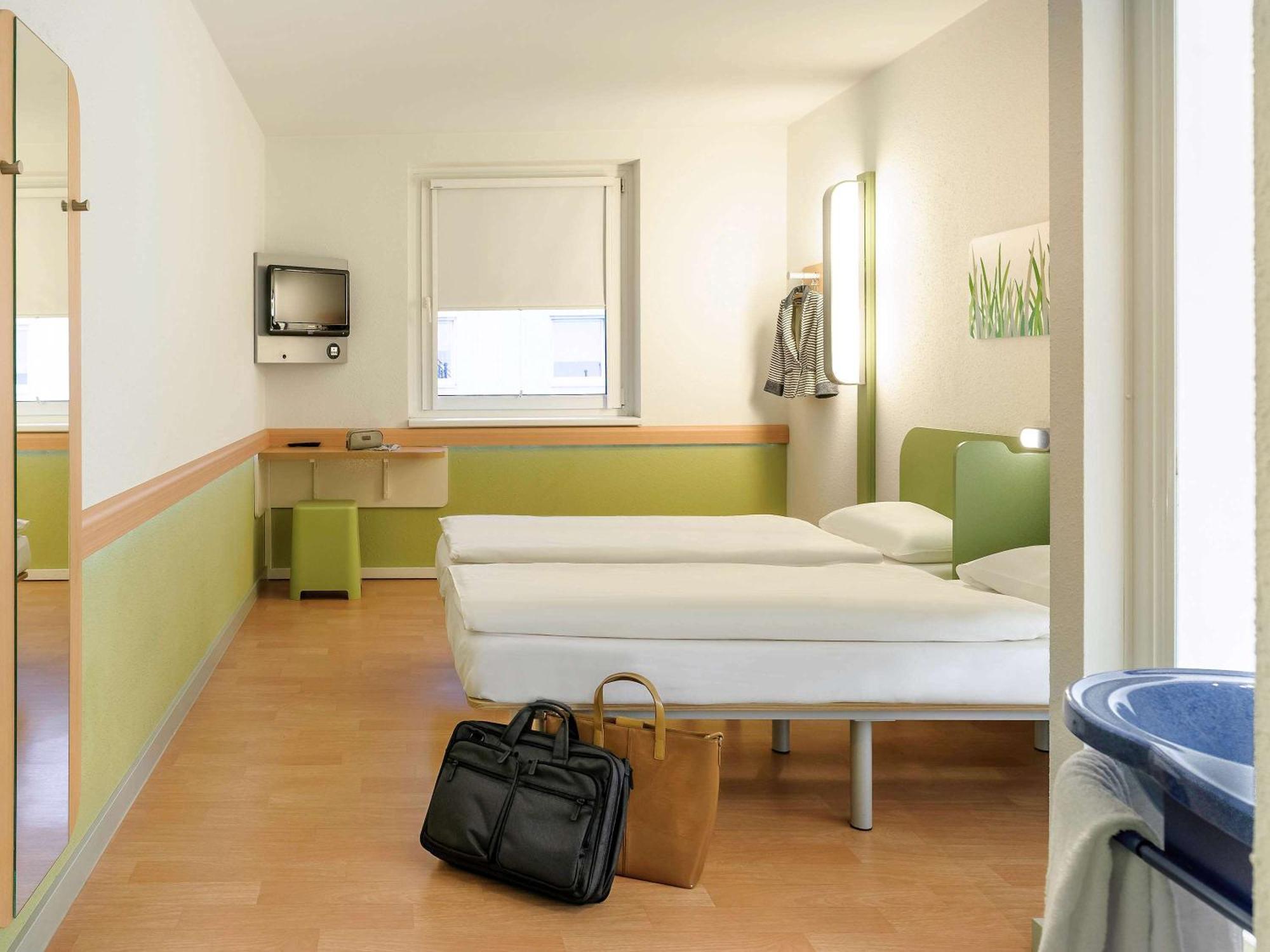 Standard Triple Room,1704959966:JPEG