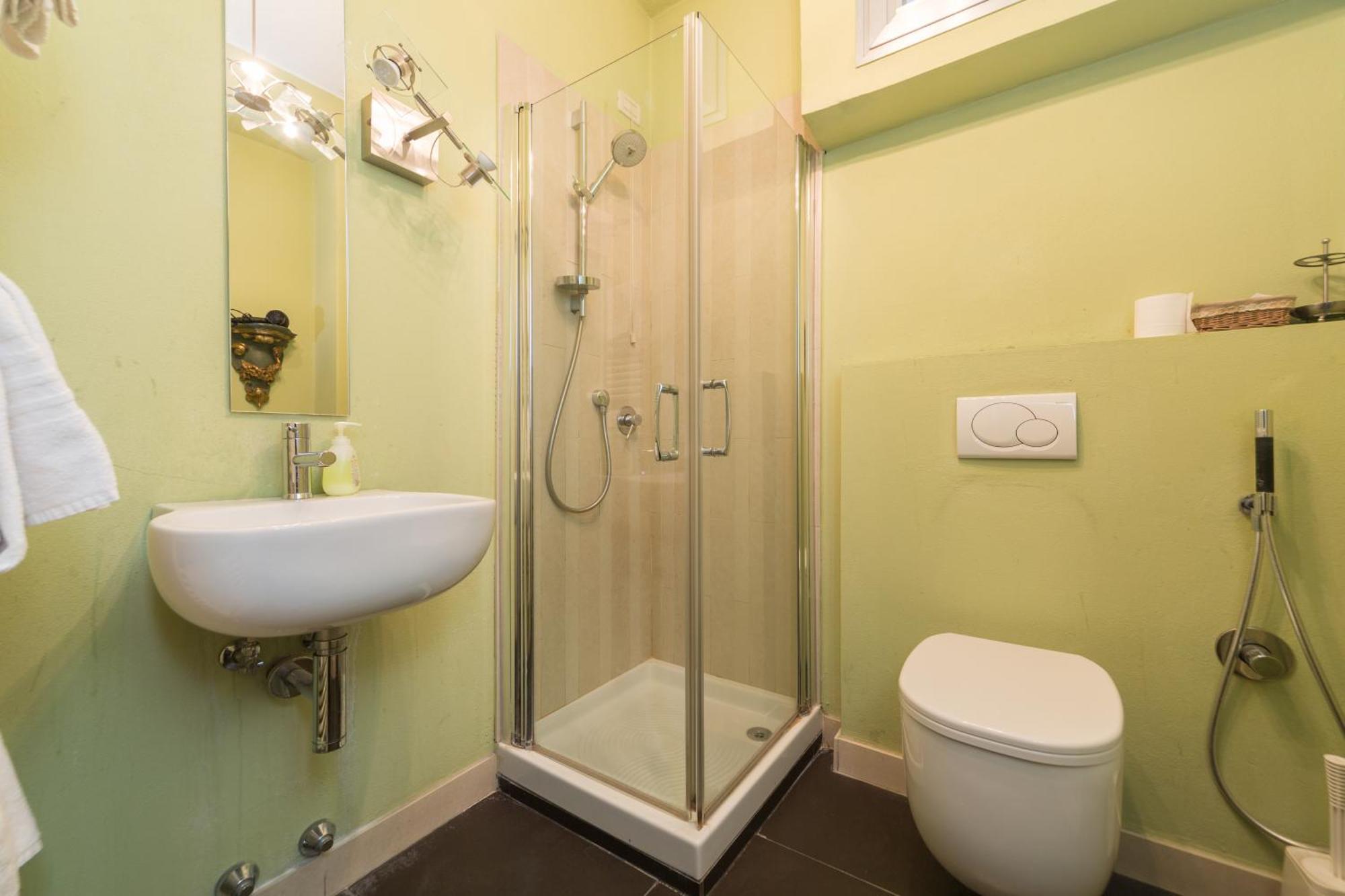 Twin Room with Private External Bathroom,1641023948:JPEG