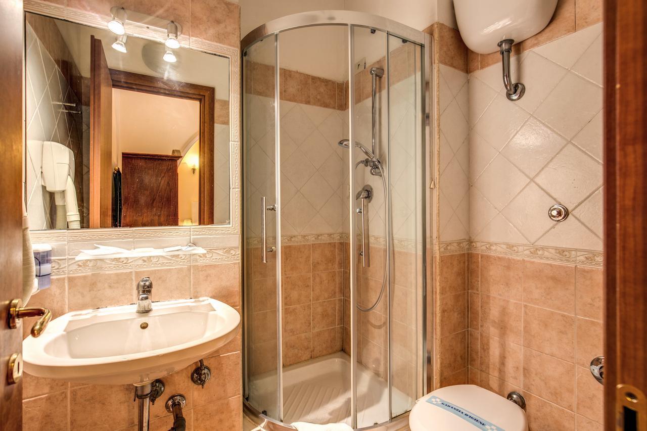 Quadruple Room,1377476531:JPEG