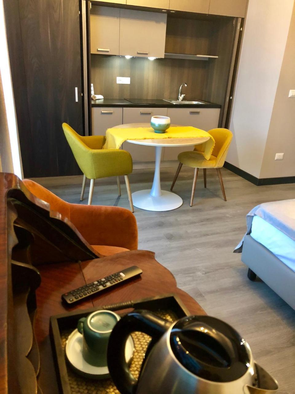 Apartment with Terrace,723460000:JPEG