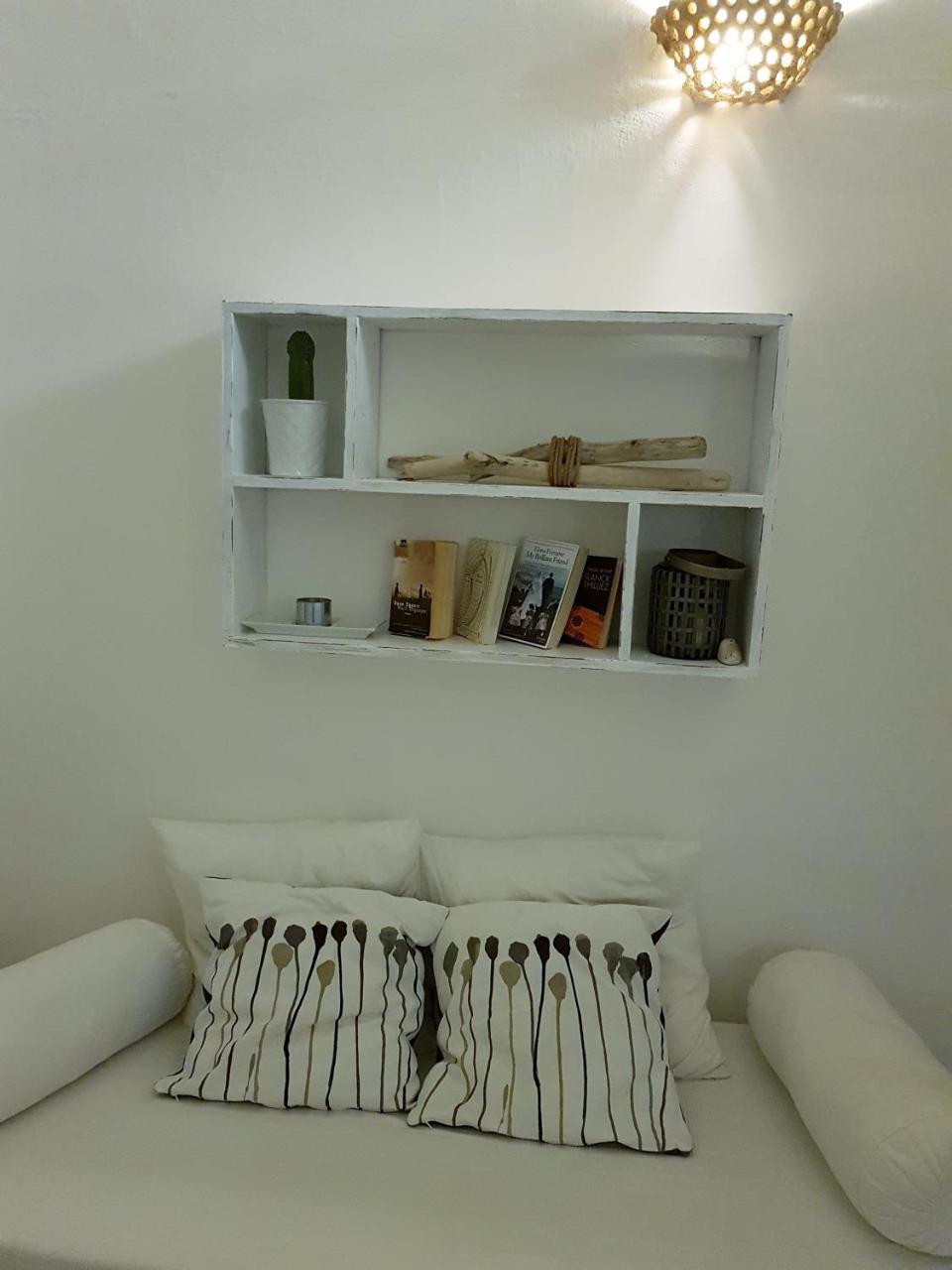 Studio - Split Level,823451951:JPEG