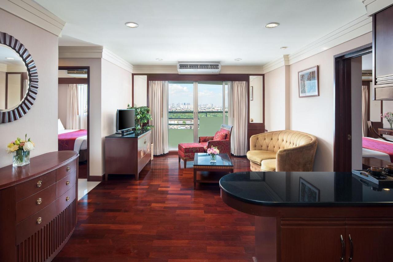 Three-Bedroom Suite (Family Room),1274299552:JPEG