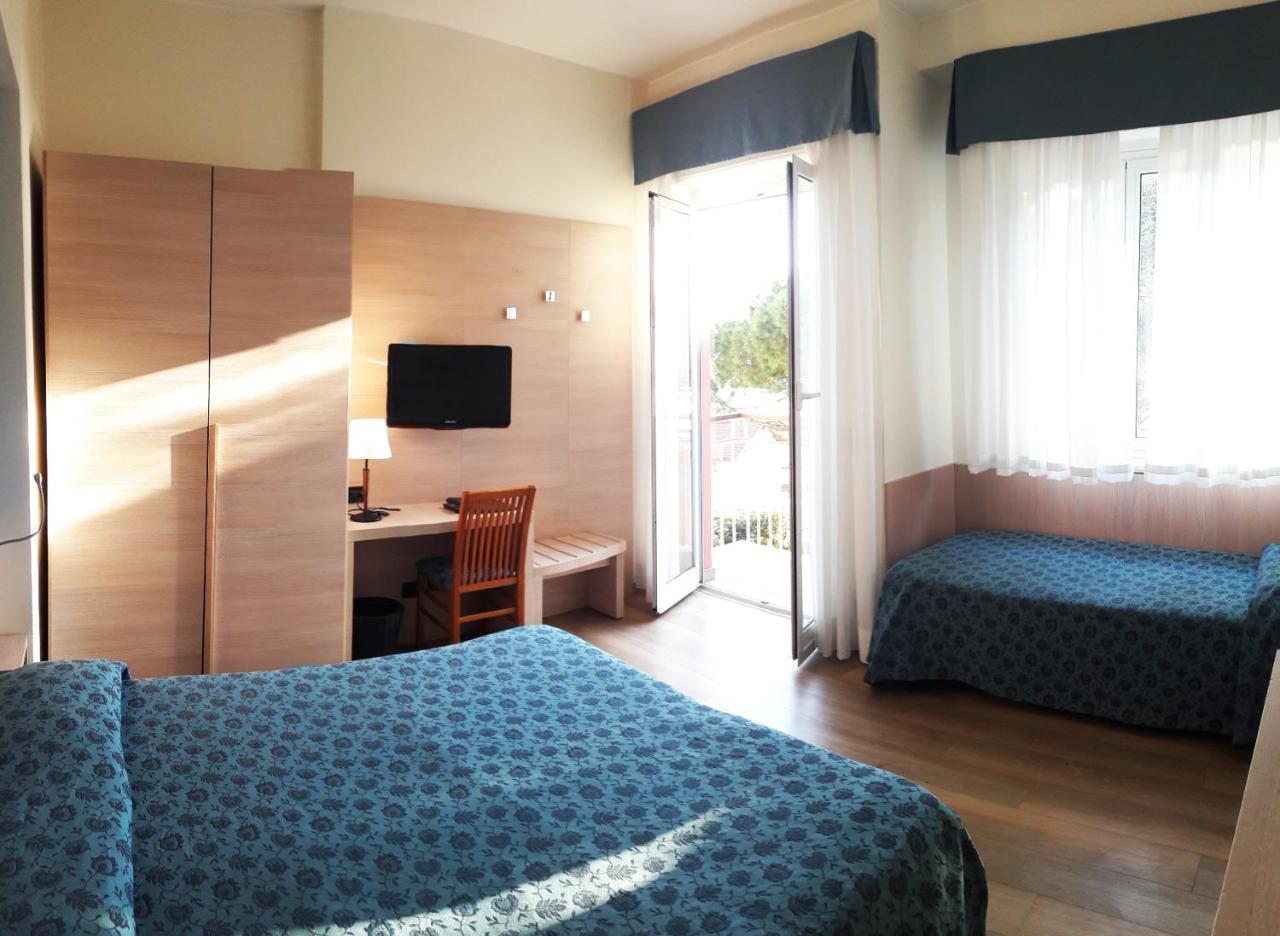 Camera Familiare Comfort con Balcone