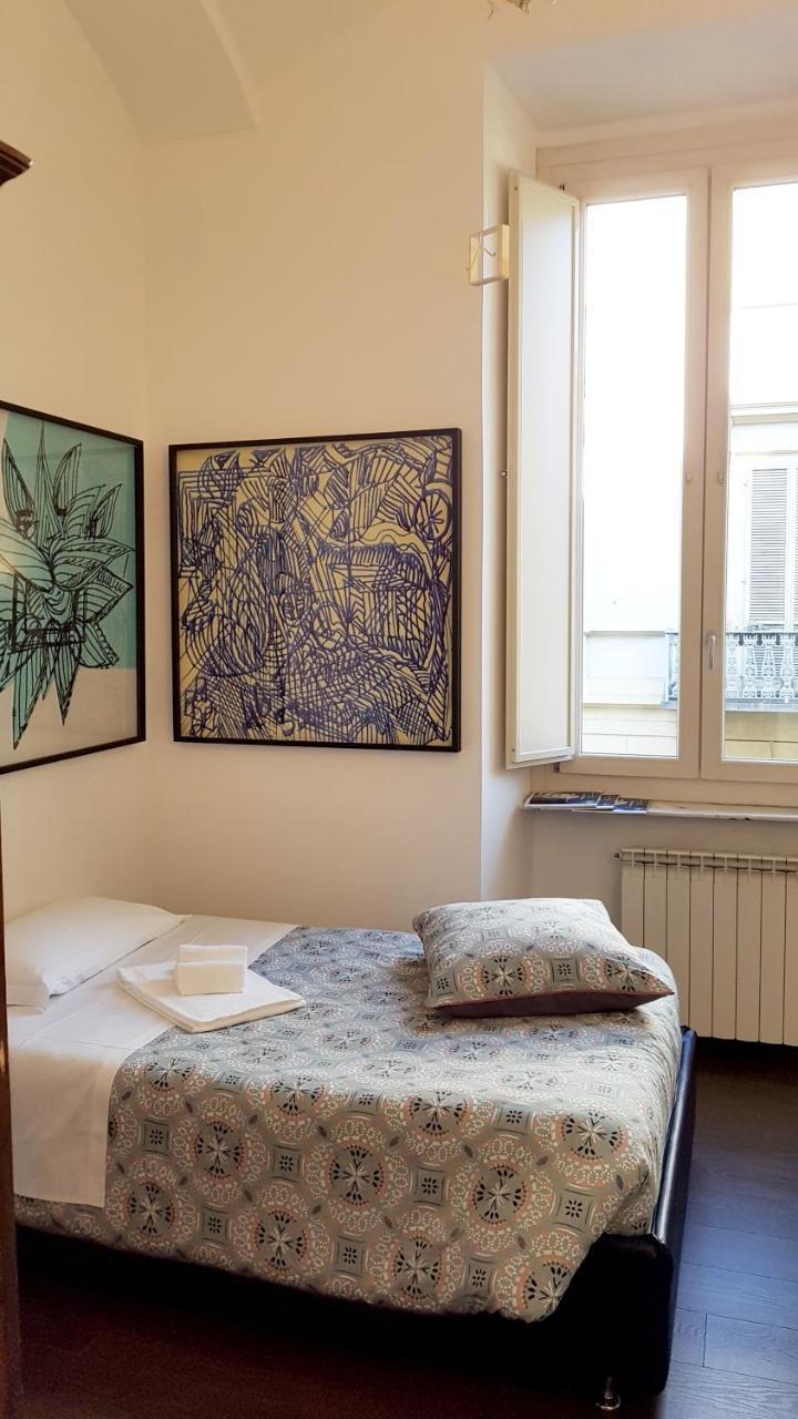 Small Single Room,775921657:JPEG