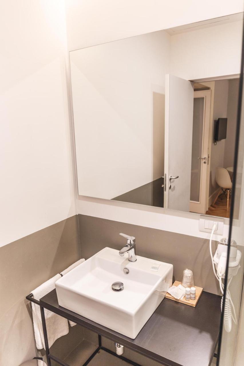 Deluxe Junior Suite,1281336646:JPEG