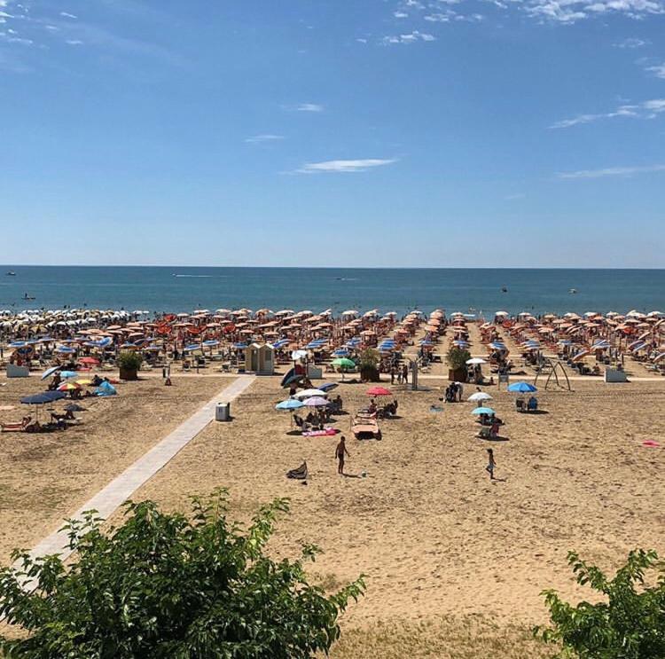 Double Room with Balcony and Sea View,764021149:JPEG