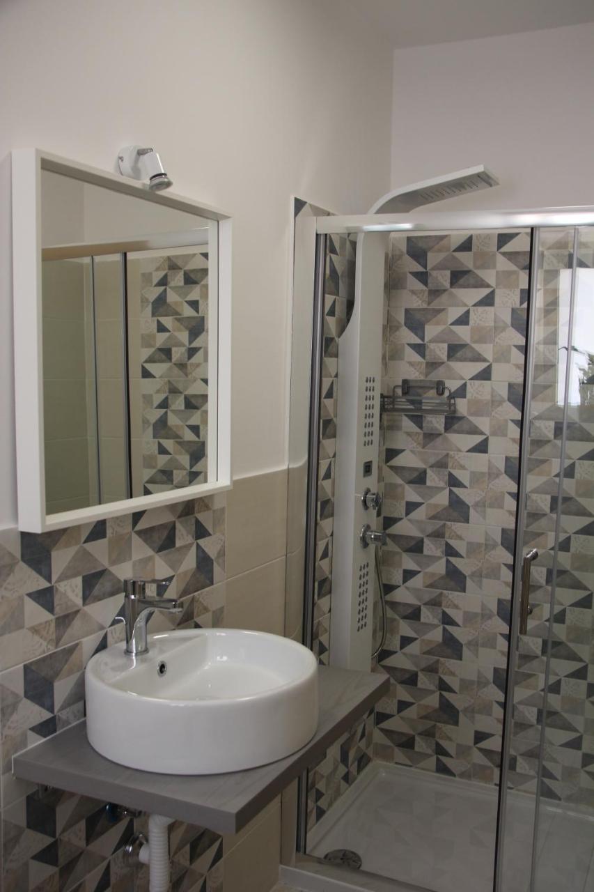 Triple Room with Private Bathroom,765869242:JPEG