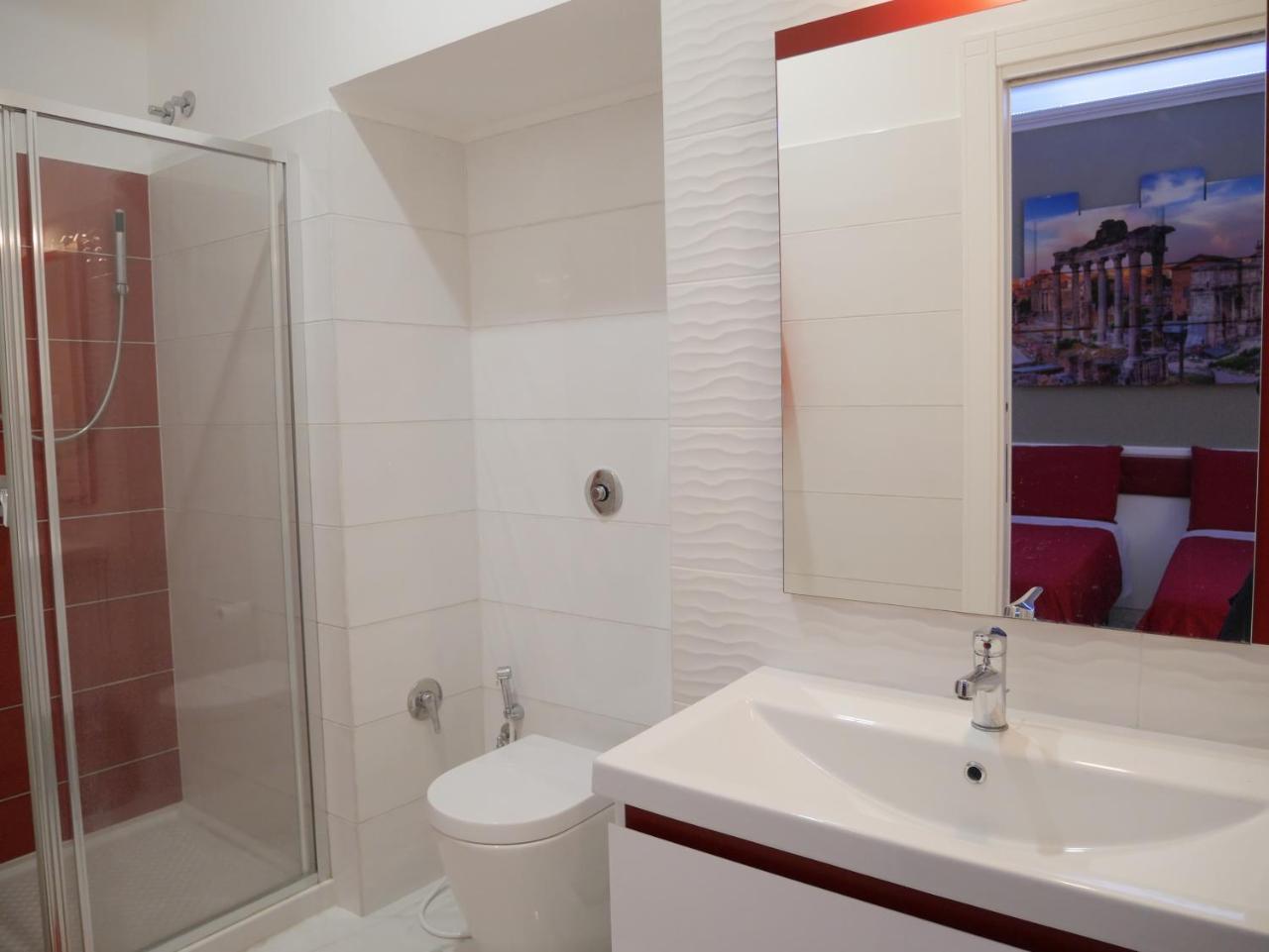 Double or Twin Room with Private Bathroom,768096139:JPEG