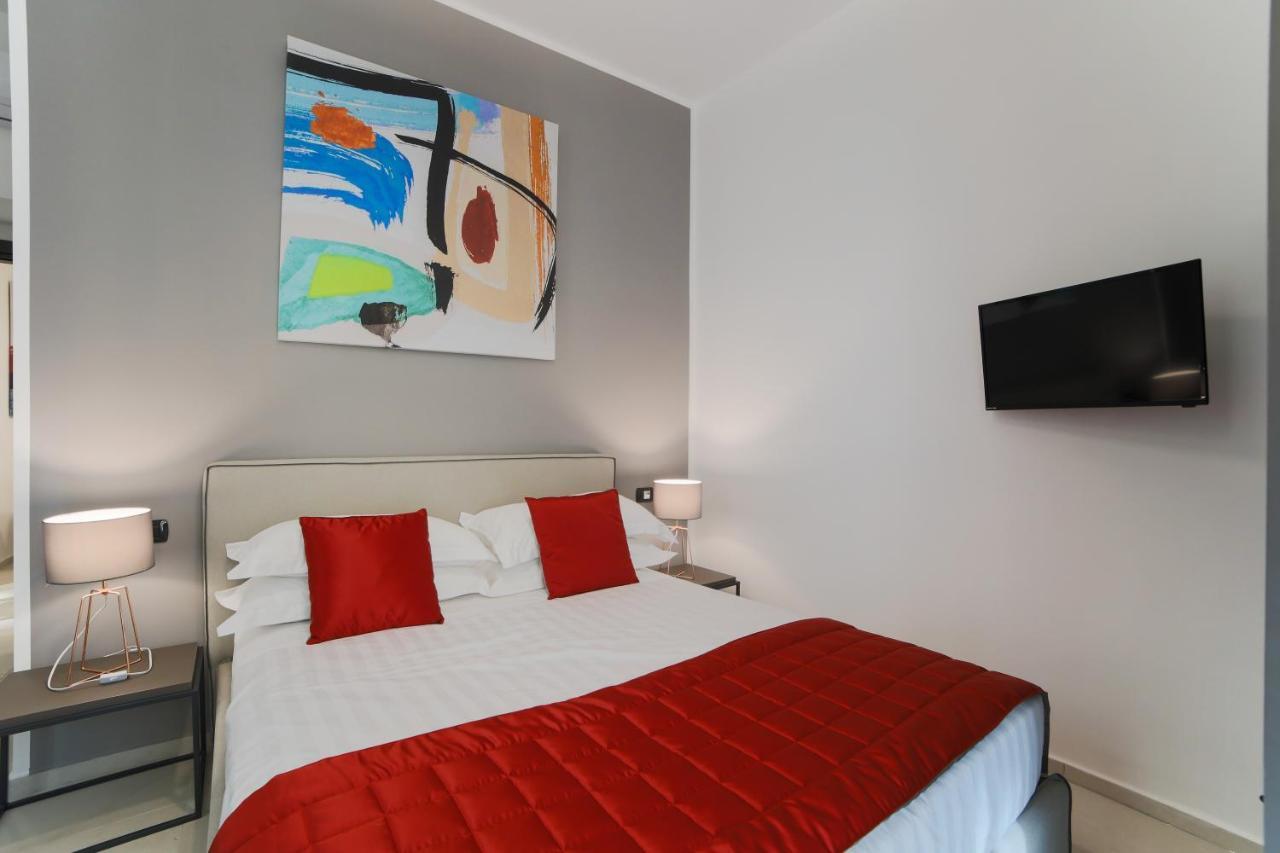 Double Room,769236844:JPEG