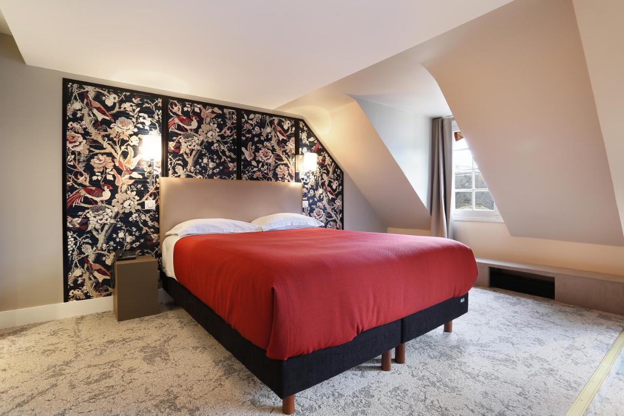 Suite with Balcony,769568608:JPEG