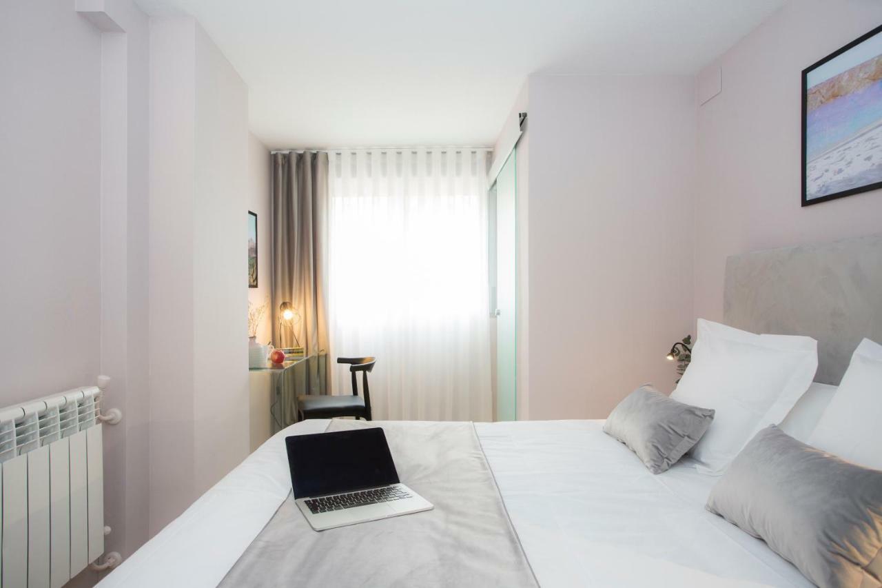 Double Room with Private Bathroom,1580981027:JPEG