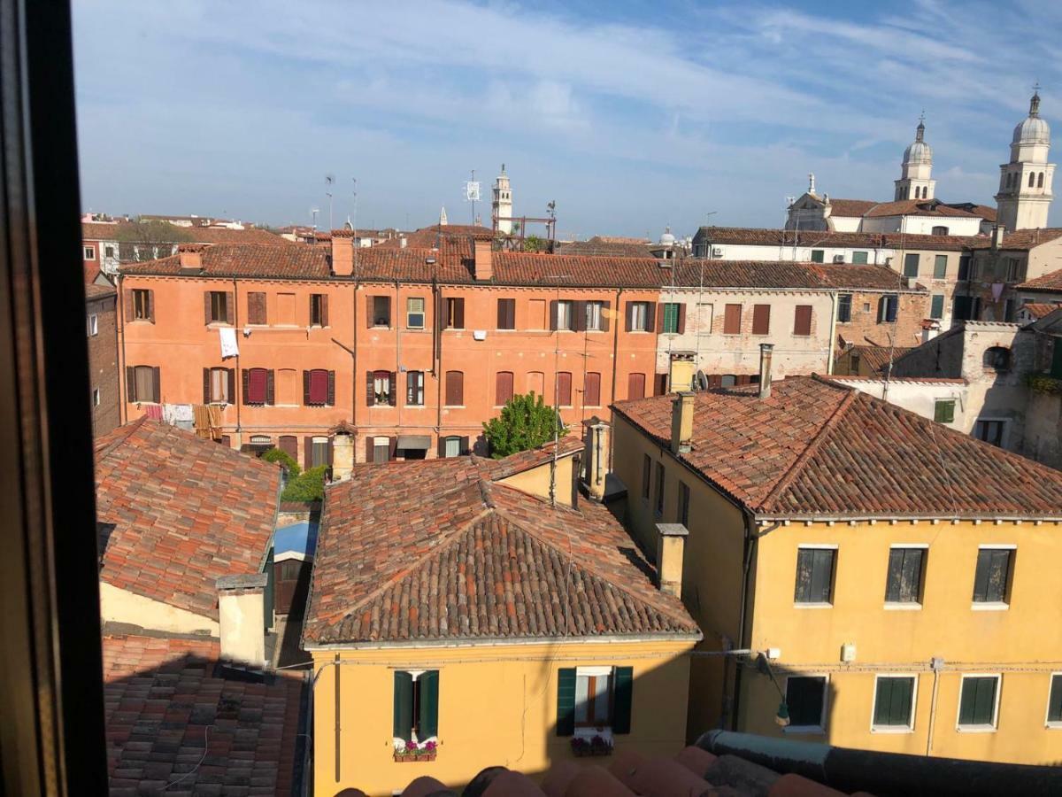 Appartamento con 1 Camera da Letto - Dependance
