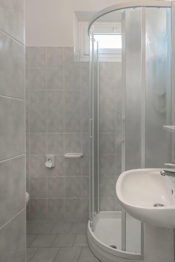 Standard Twin Room,813383160:JPEG