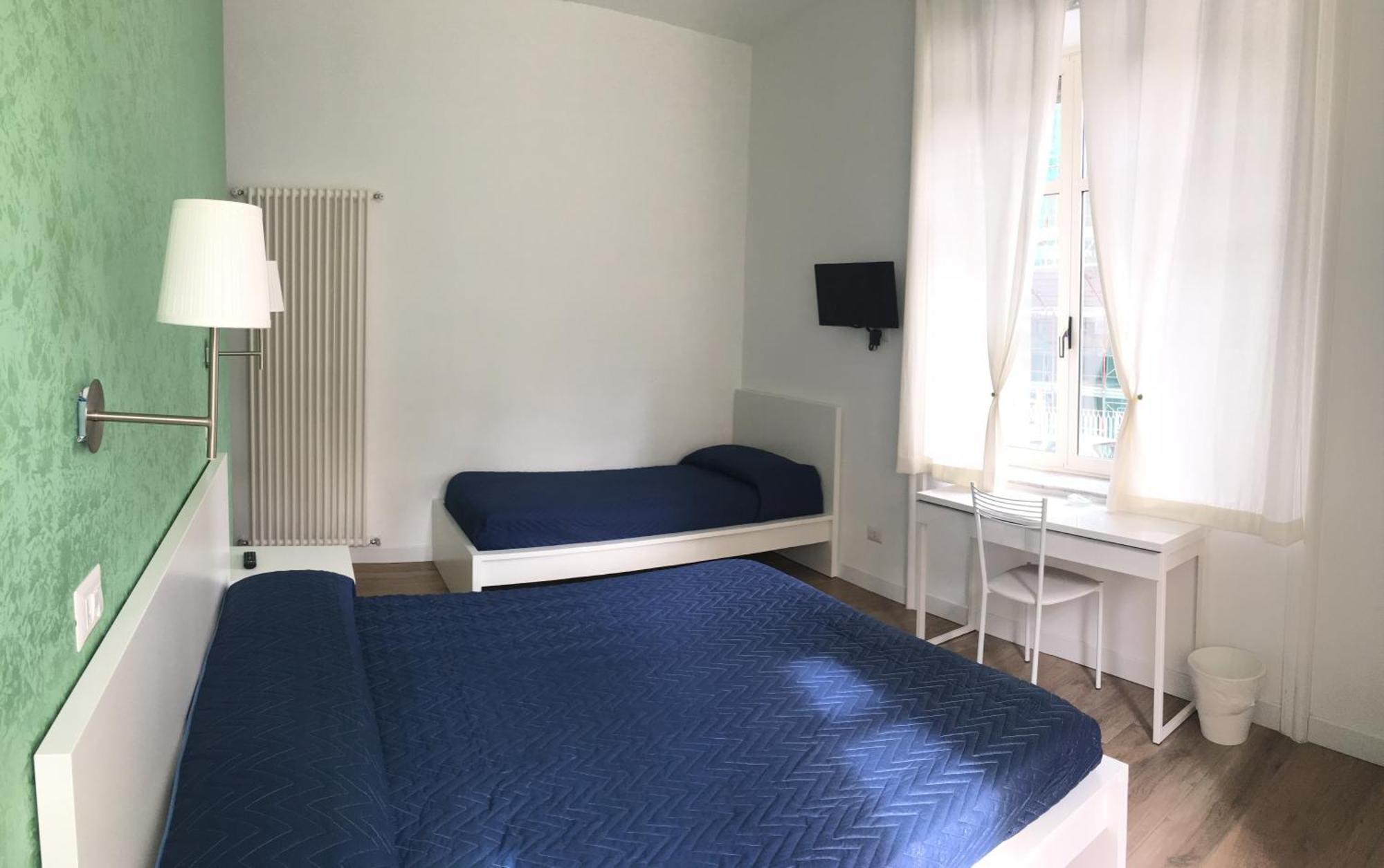 Triple Room with Private Bathroom,814905998:JPEG