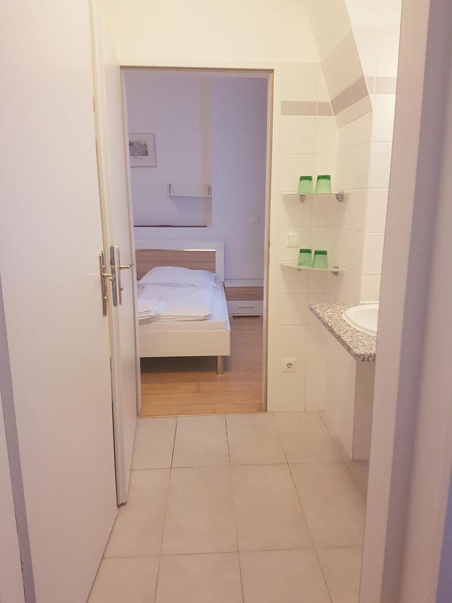 Appartamento con 2 Camere da Letto