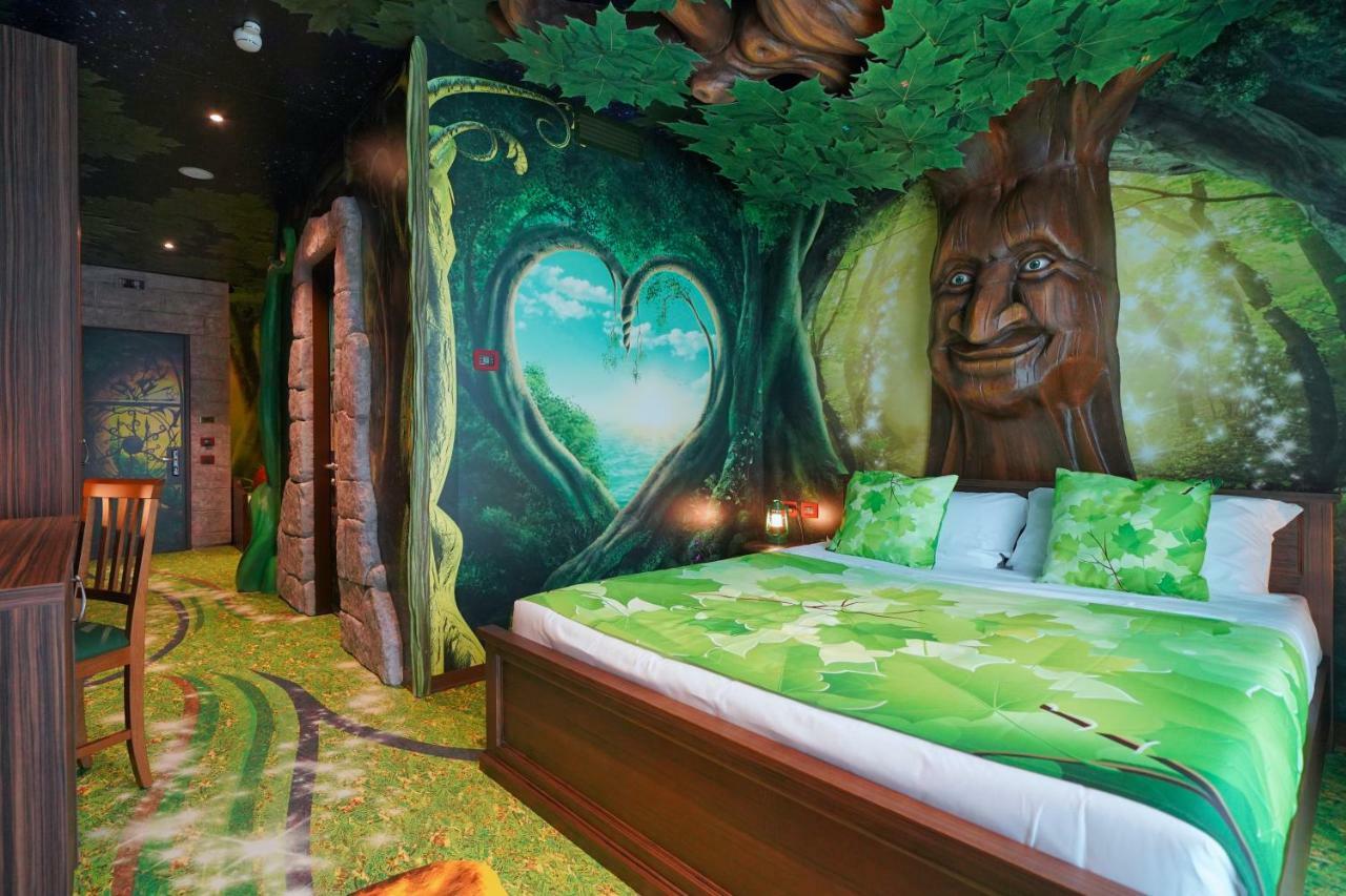 Camera Superior Enchanted Forest