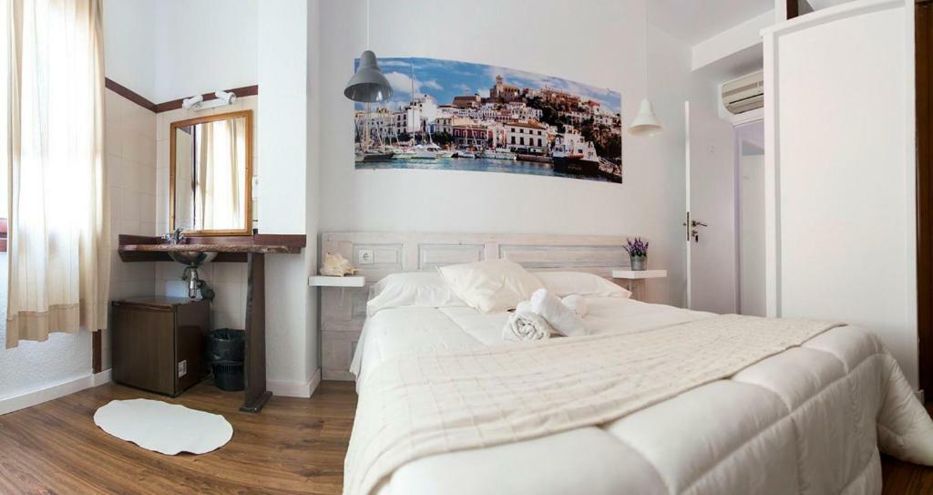 Deluxe Double Room with Shower,830544257:JPEG