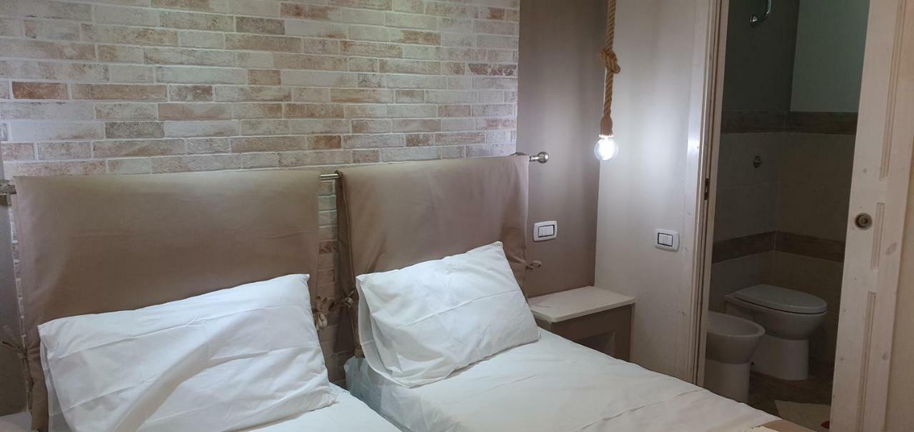 Deluxe Double or Twin Room City View