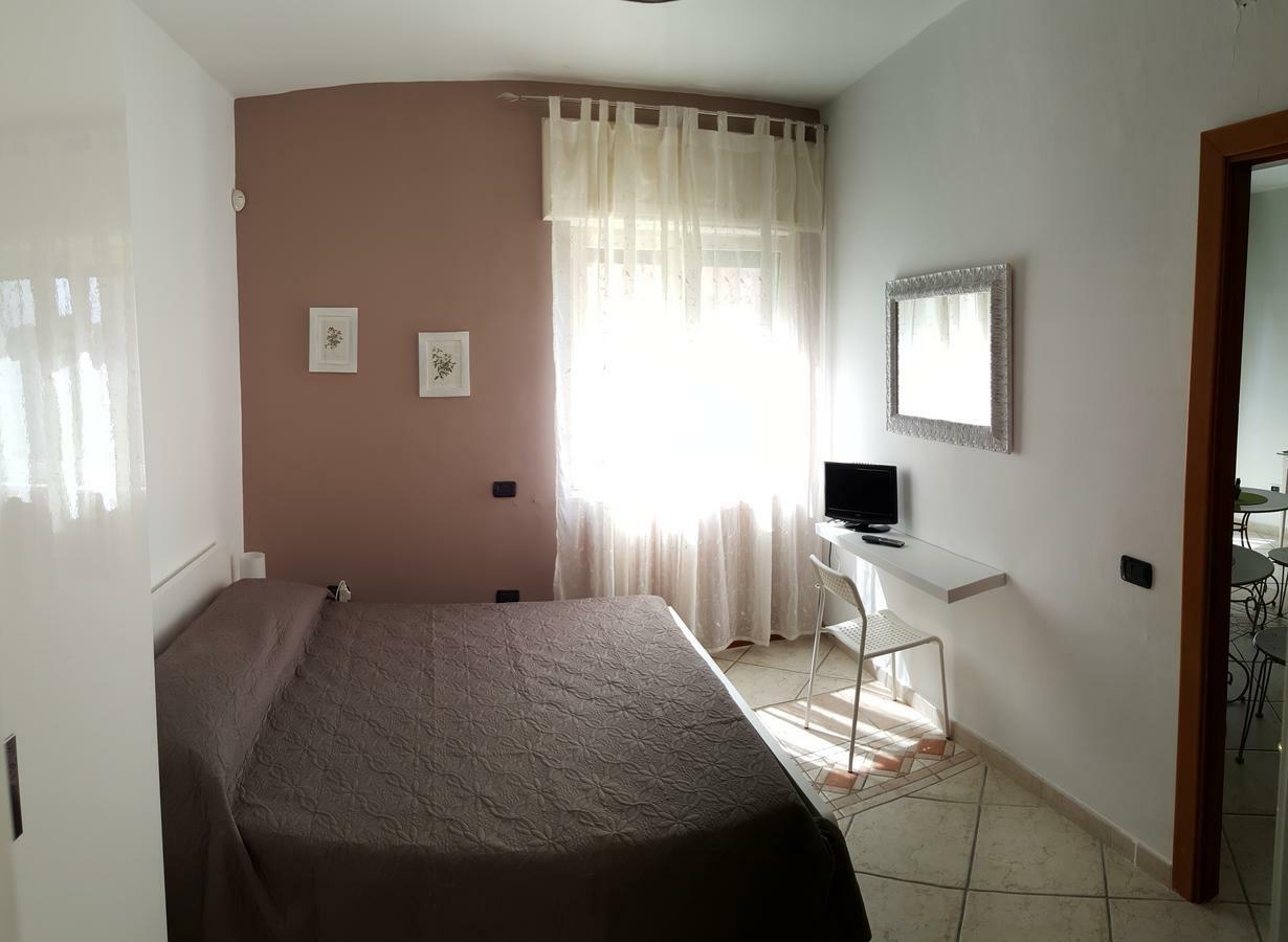 Deluxe Double Room with Shower,850671875:JPEG