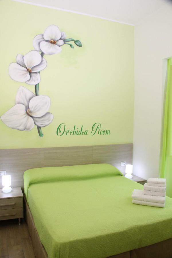 Double Room (1 Adult + 1 Child),850826513:JPEG