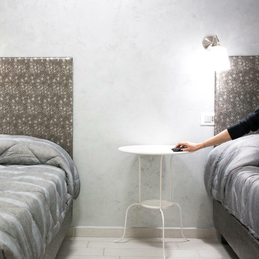 Double or Twin Room,852945278:JPEG