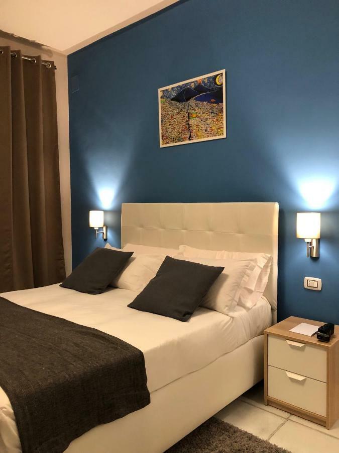 Deluxe Double Room with Balcony and Sea View,853057976:JPEG
