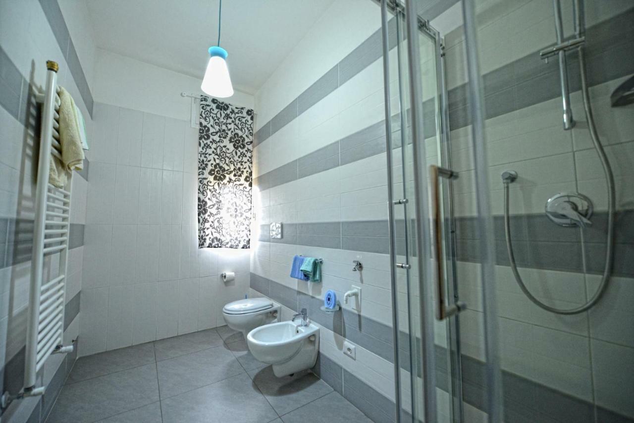 Double Room Private Bathroom,853223675:JPEG