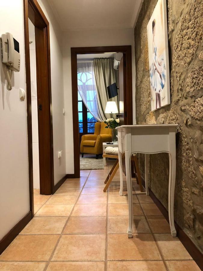 Camera Matrimoniale con Balcone (2° Piano)