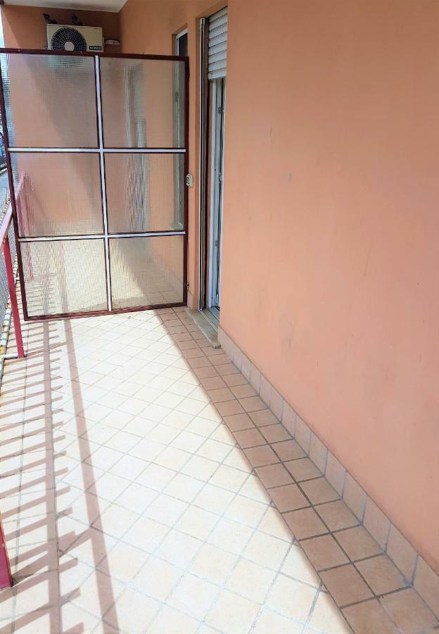 Deluxe Double Room with Balcony,859750757:JPEG