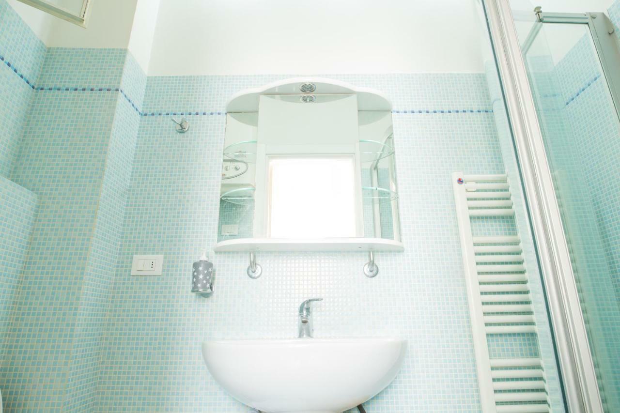 Double Room,862371851:JPEG