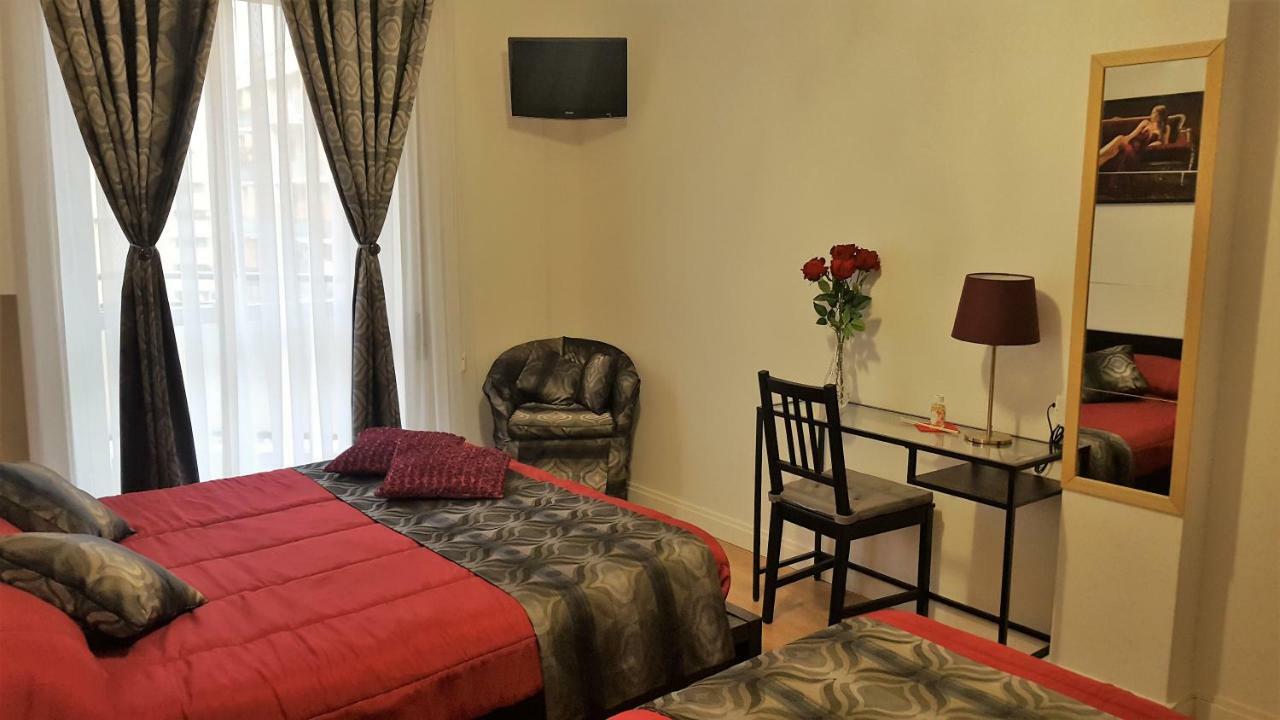 Triple Room,897432121:JPEG
