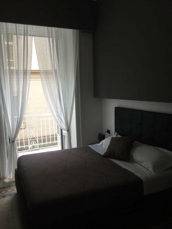 Double Room with Balcony,891680062:JPEG